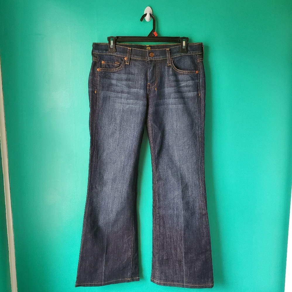 7 for all Mankind Dojo Blue Jean's size 28